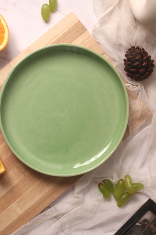 Handmade pista platter 