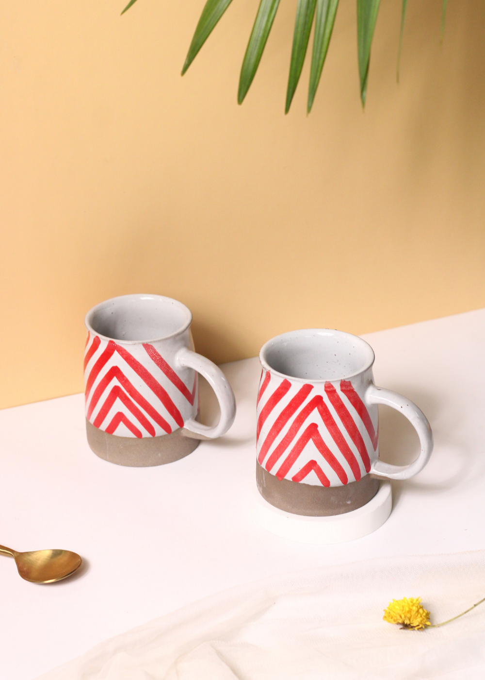 Ceramic red chevron coffee mugs 