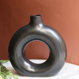 Small Donut Vase - Black