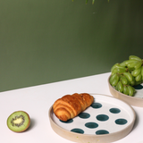 Green polka platter 