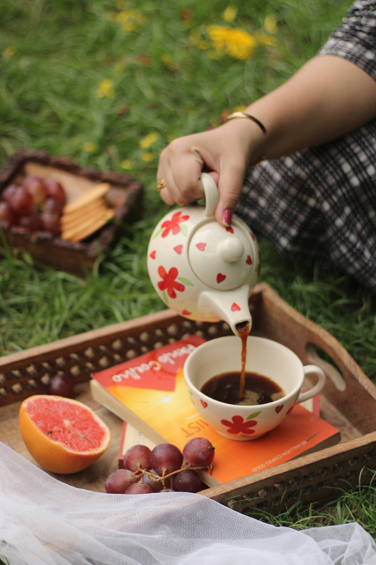 Ceramic tea set with tea 