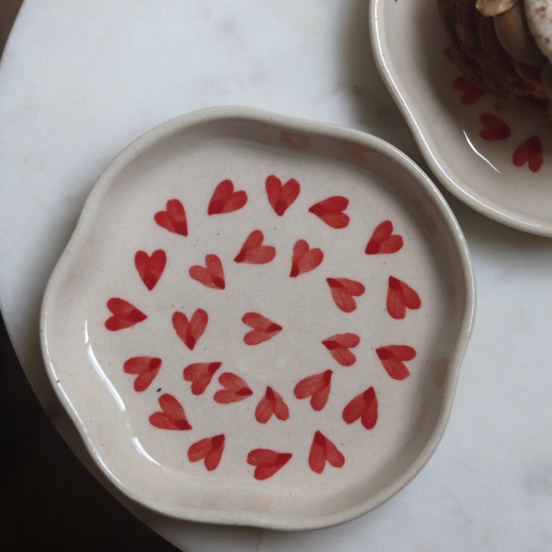 Handmade heart dessert plates red & white