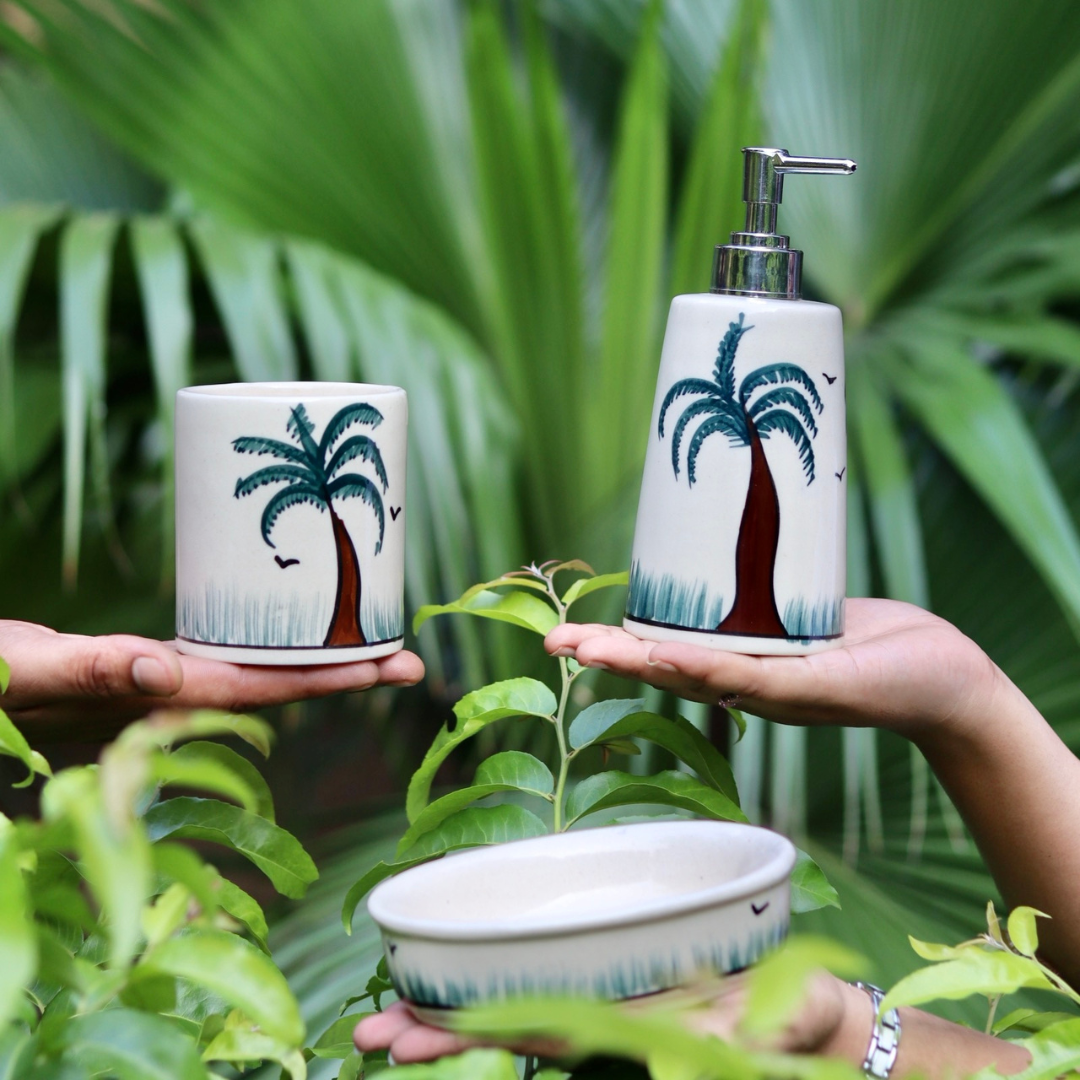 Palm tree bathroom set in hand