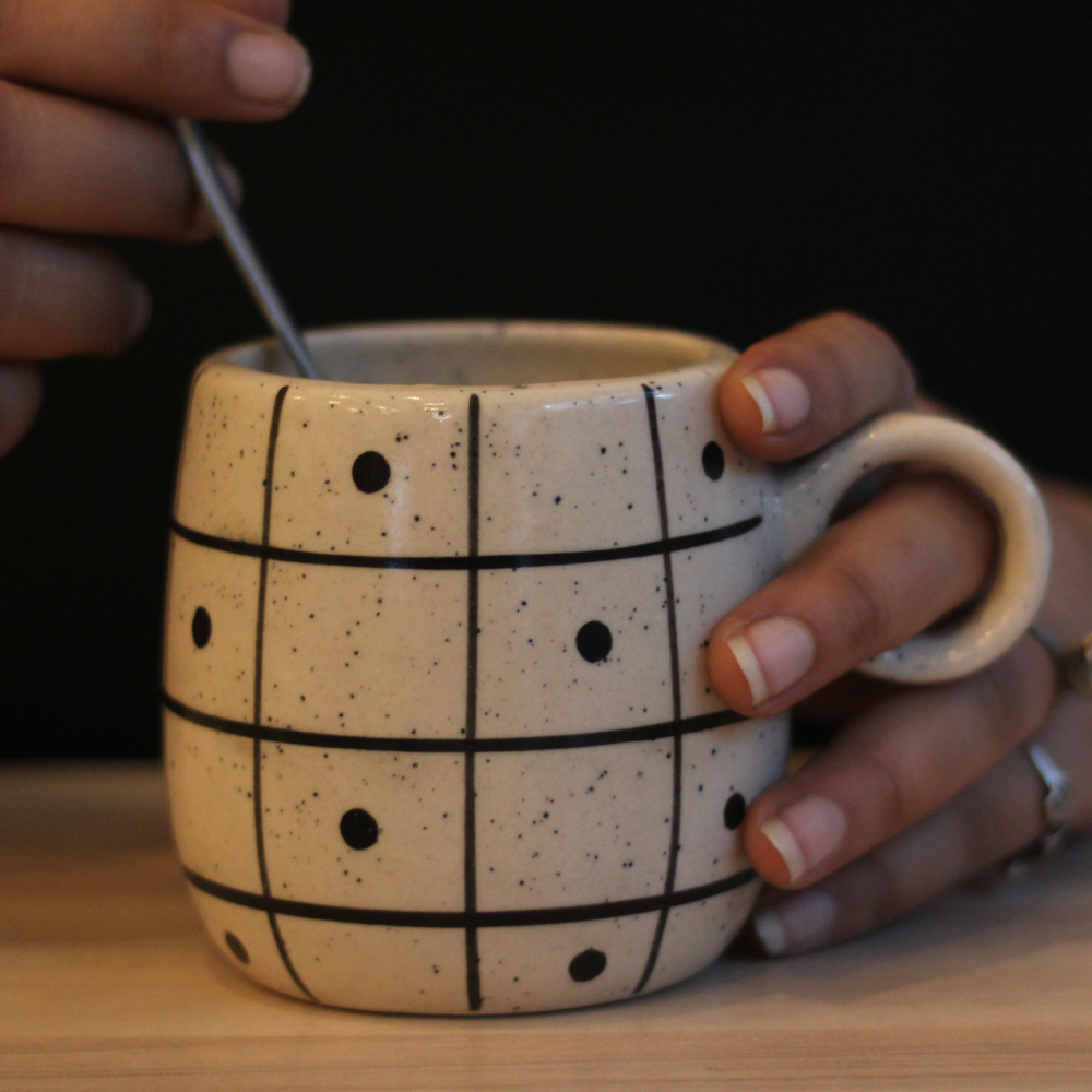 Black polka cuddle mug with spoon