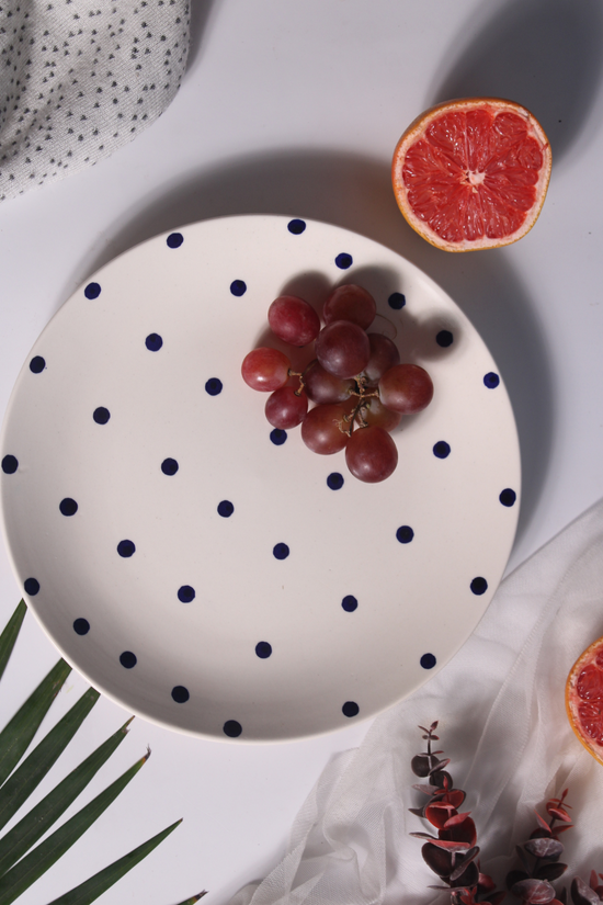 Blue polka dinner plates with fruits