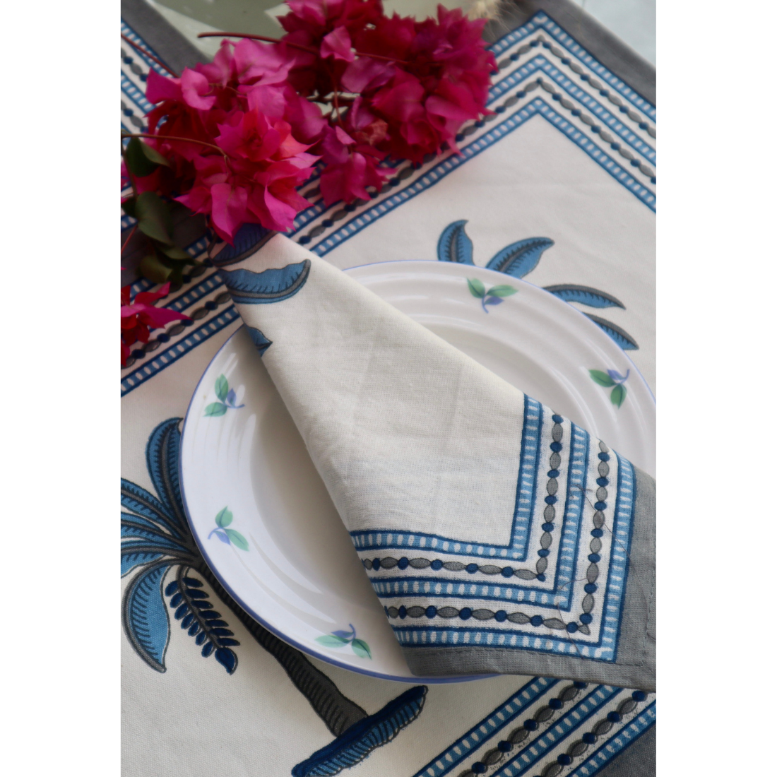 Blue Palm Table Mat & Napkin