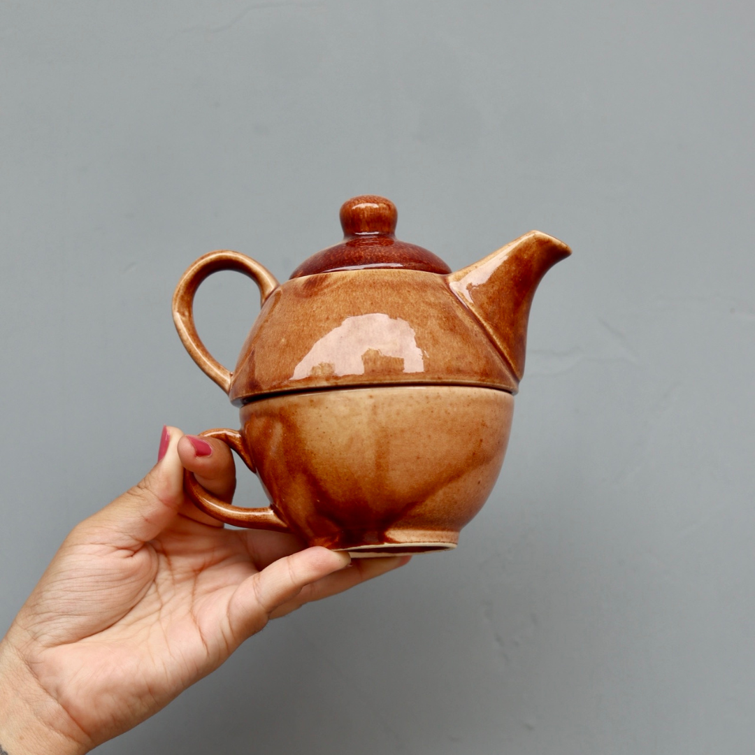 Tea for One - Cup & Kettle (Browns)