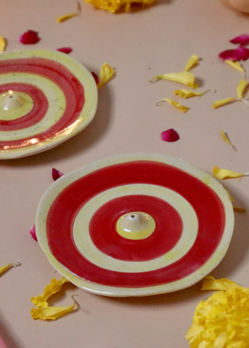Red & Yellow Agarbati Stand