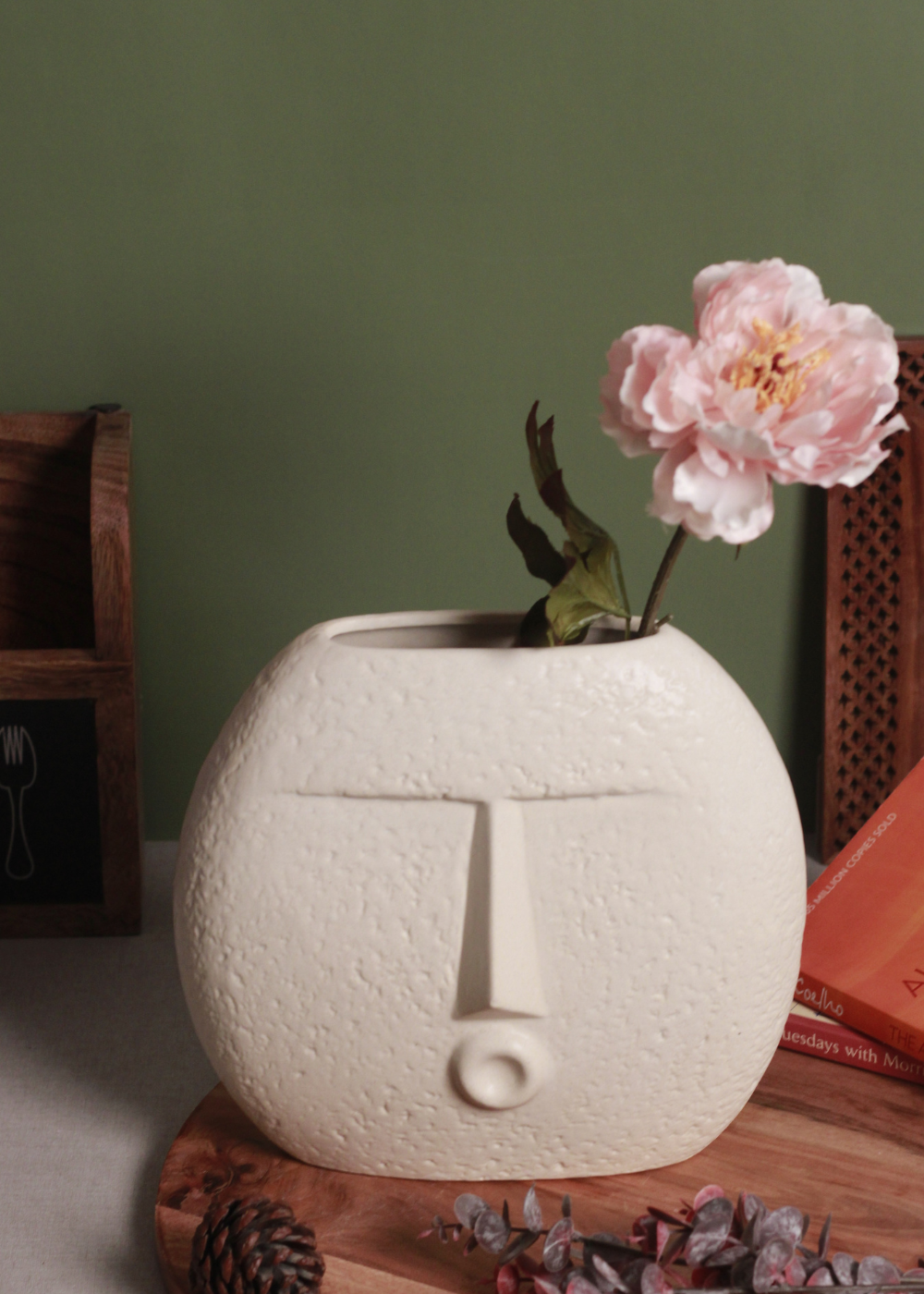 Smile Face Vase With flowers