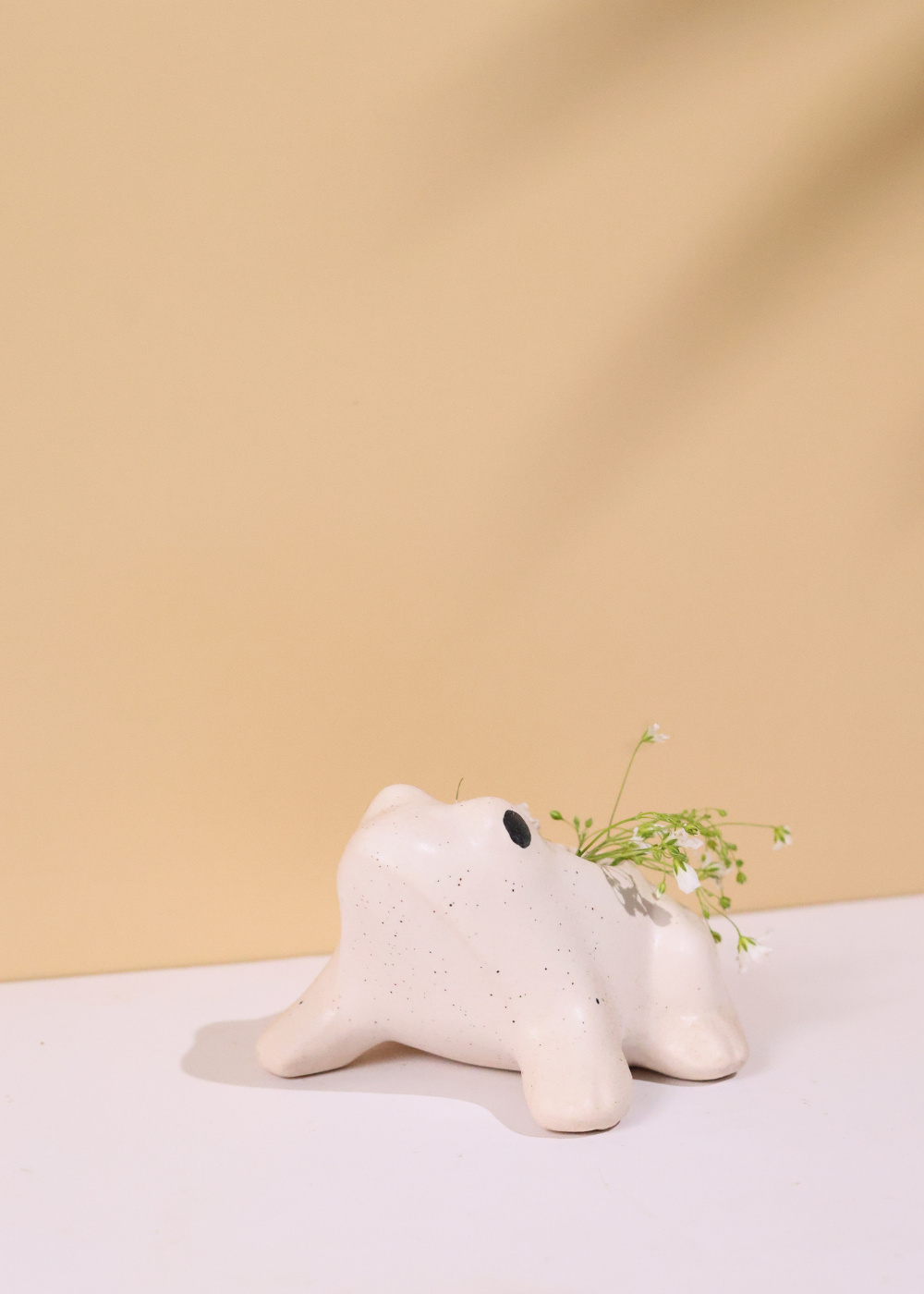 Ceramic planter frog