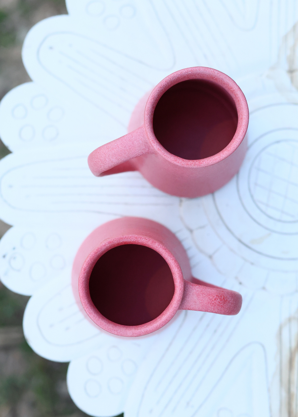 Drinkware ceramic two pink coffee mugs 