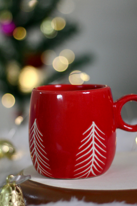 Red christmas tree cuddle coffee mug 
