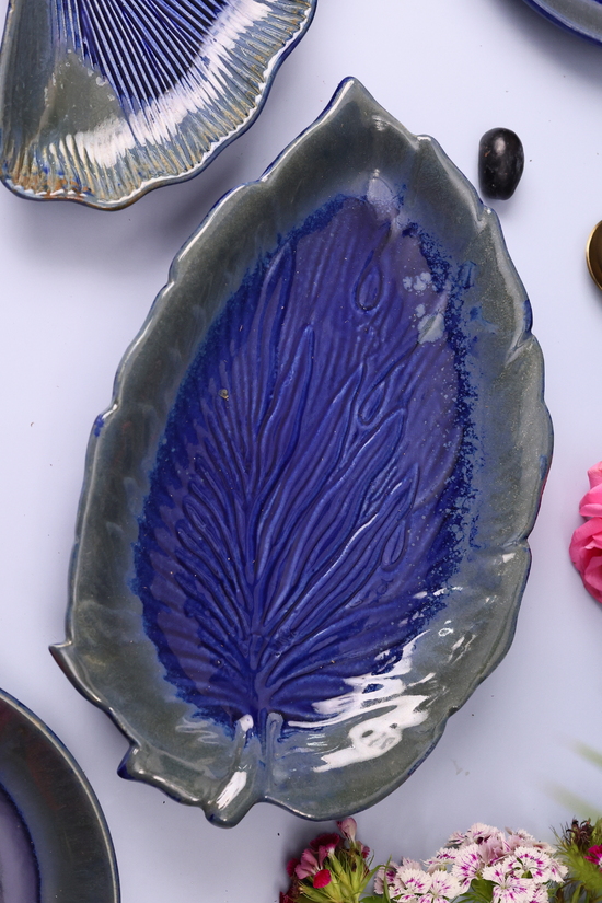 Royal Blue Betel Leaf Platter