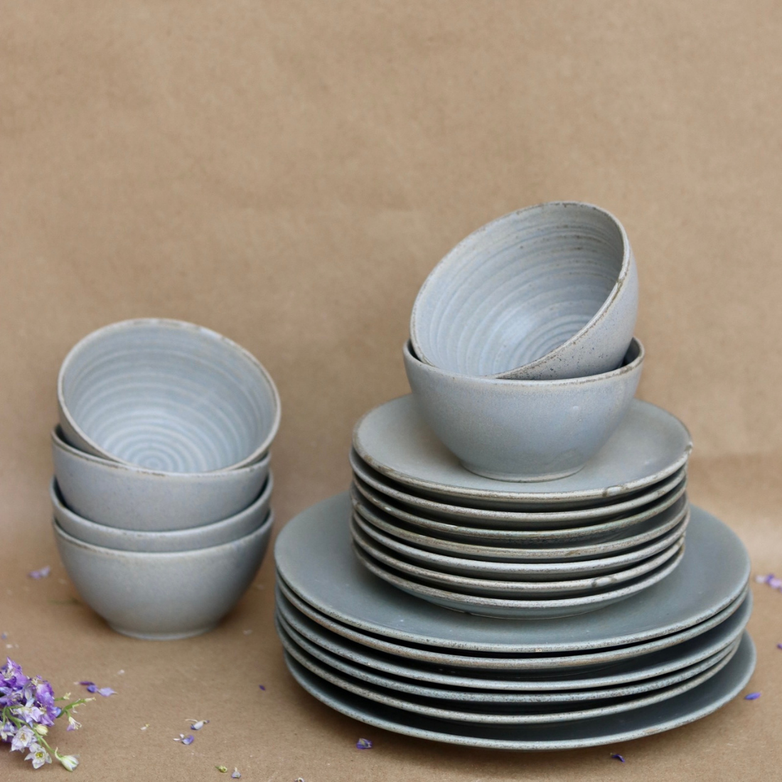 Ceramic earthy bowls & plates 