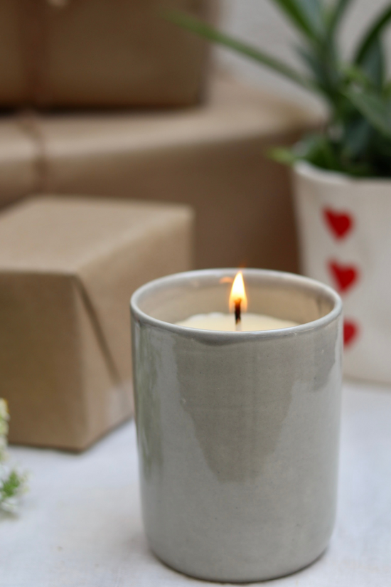Ceramic candle coffee 