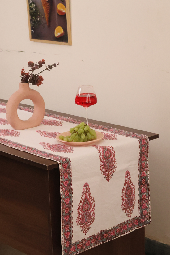 Table runner on table 