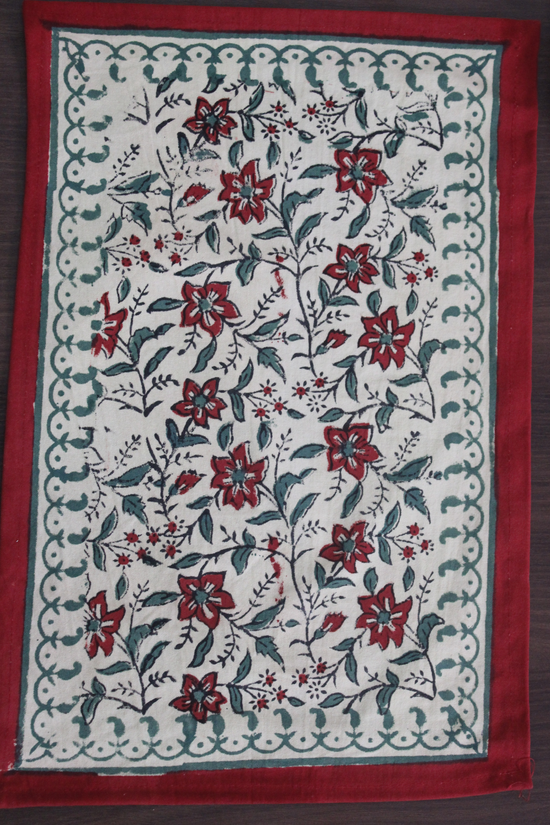 Table mat on table 