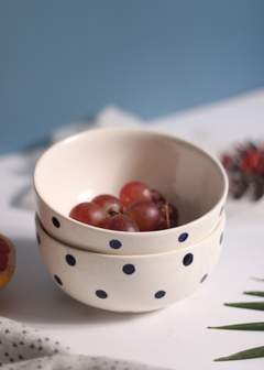 Blue polka bowl with grapes 