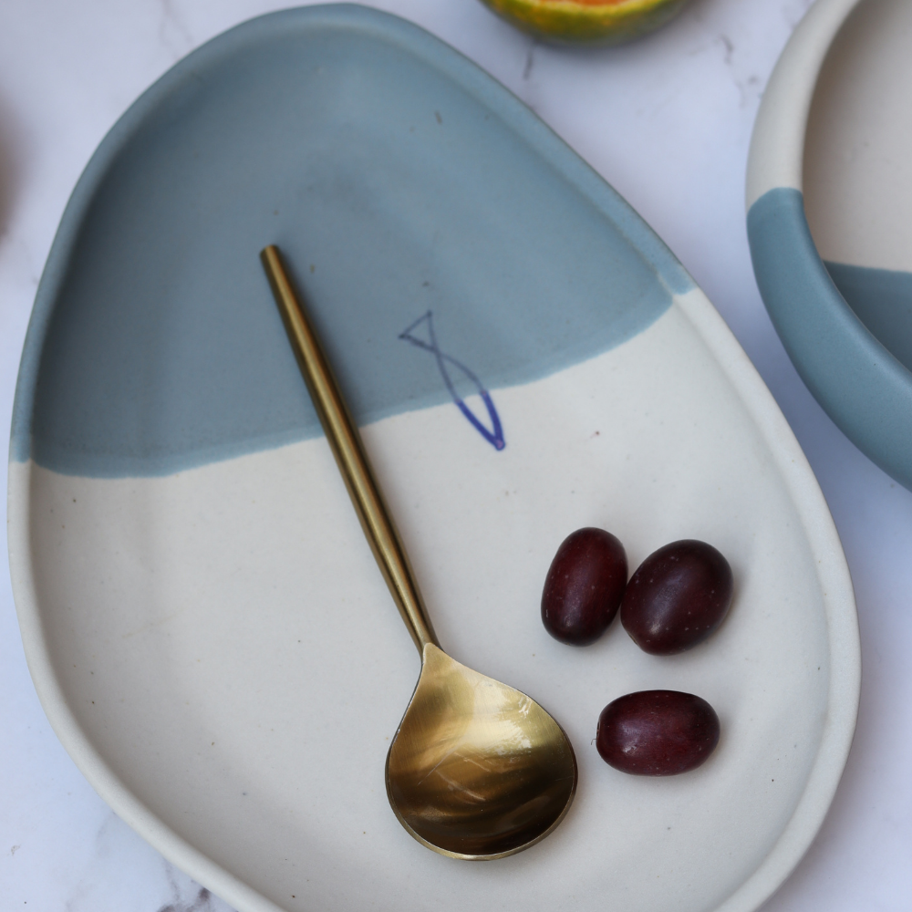 Handmade platter white & blue