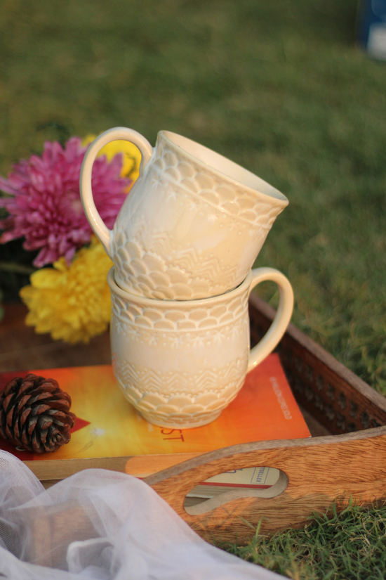 Coffee mugs white color 