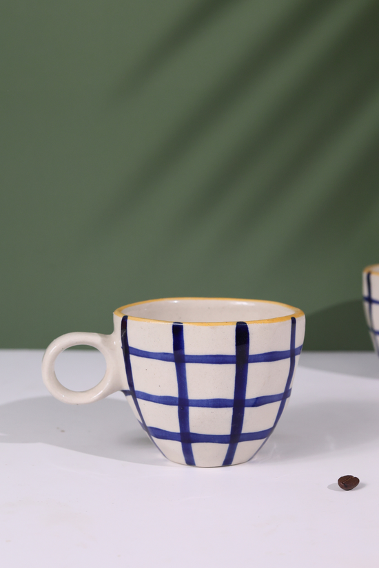 Blue checks coffee mug 