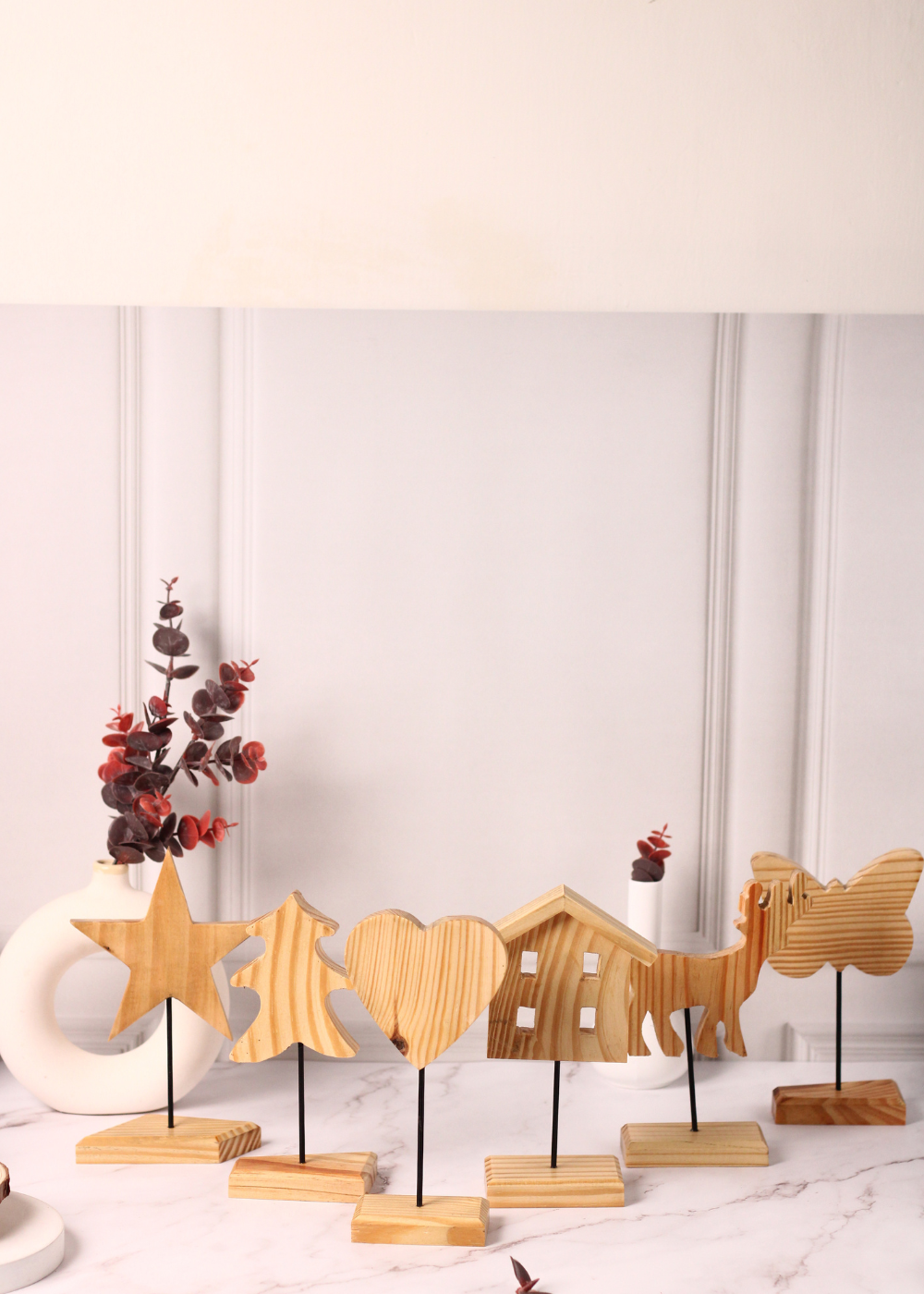 Different designs reindeer stands for home decoration