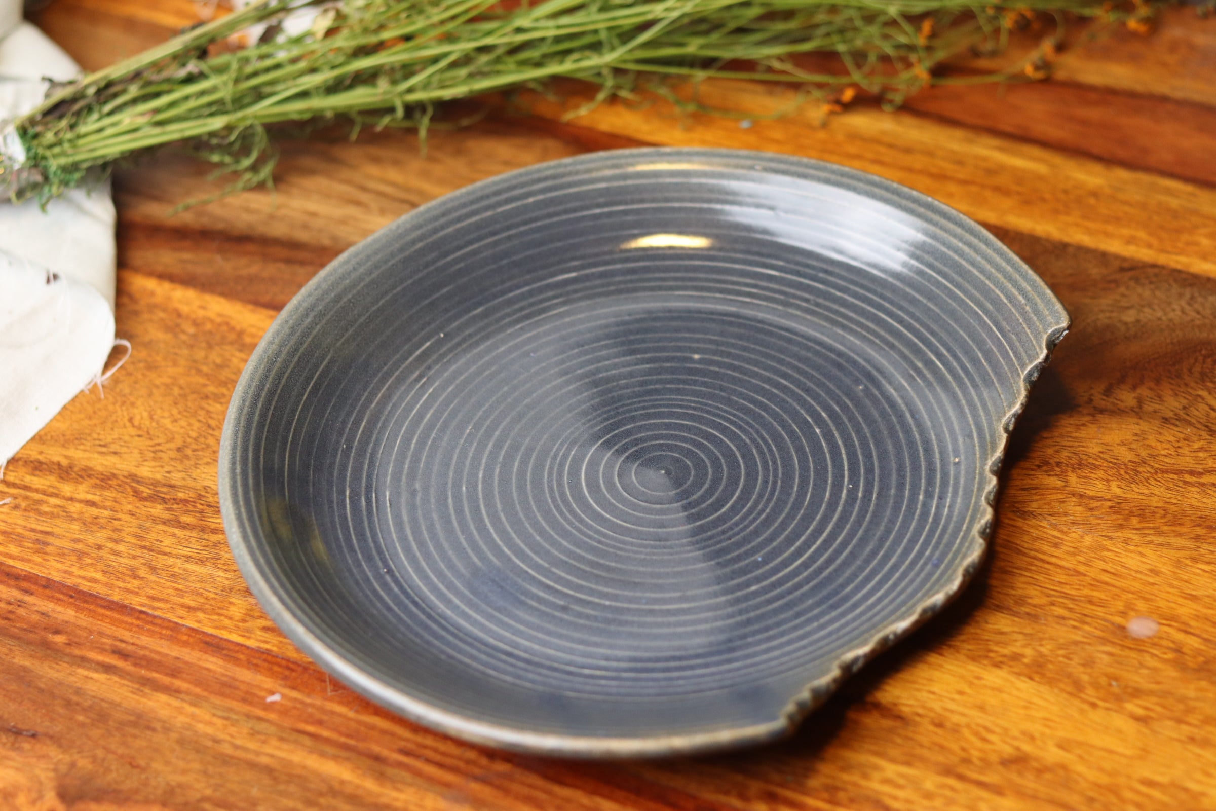 Ceramic handmade plate 