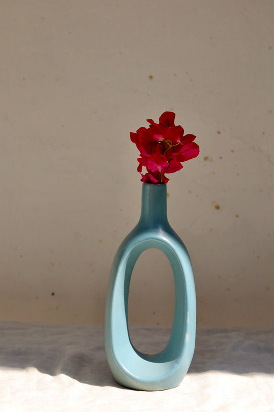 Grey contour vase mid with flowers 
