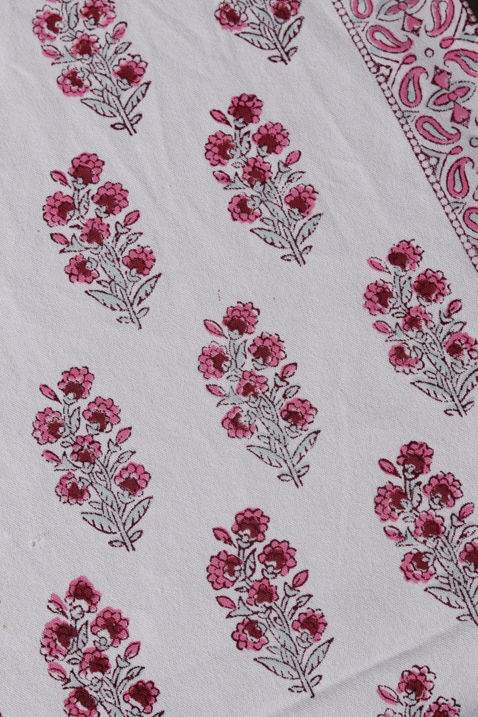 Pink Florals Motif Cotton Table Runner