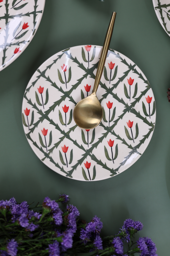 Ferns snack plates with cutlery 