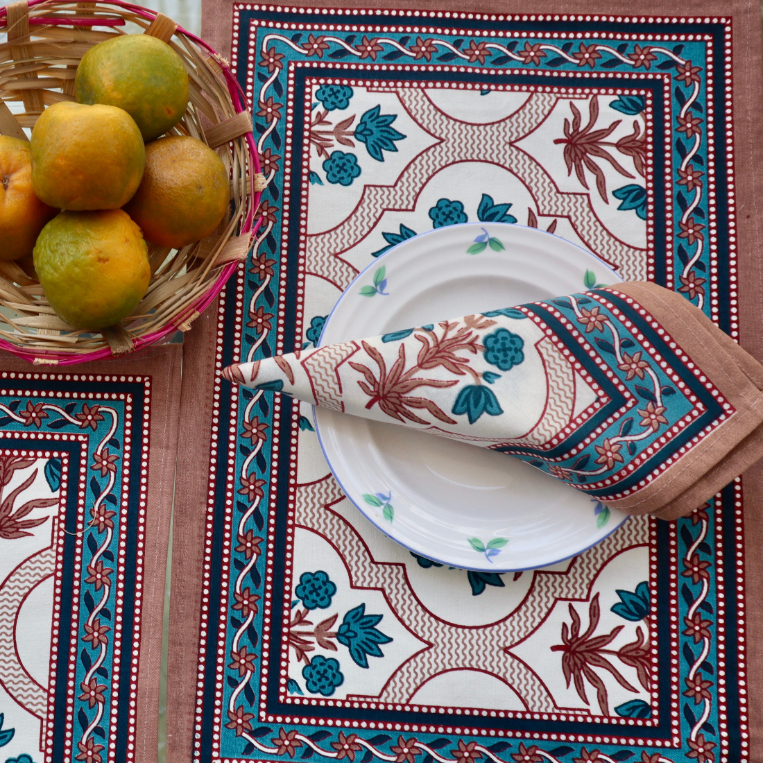 Cotton table mat & napkin
