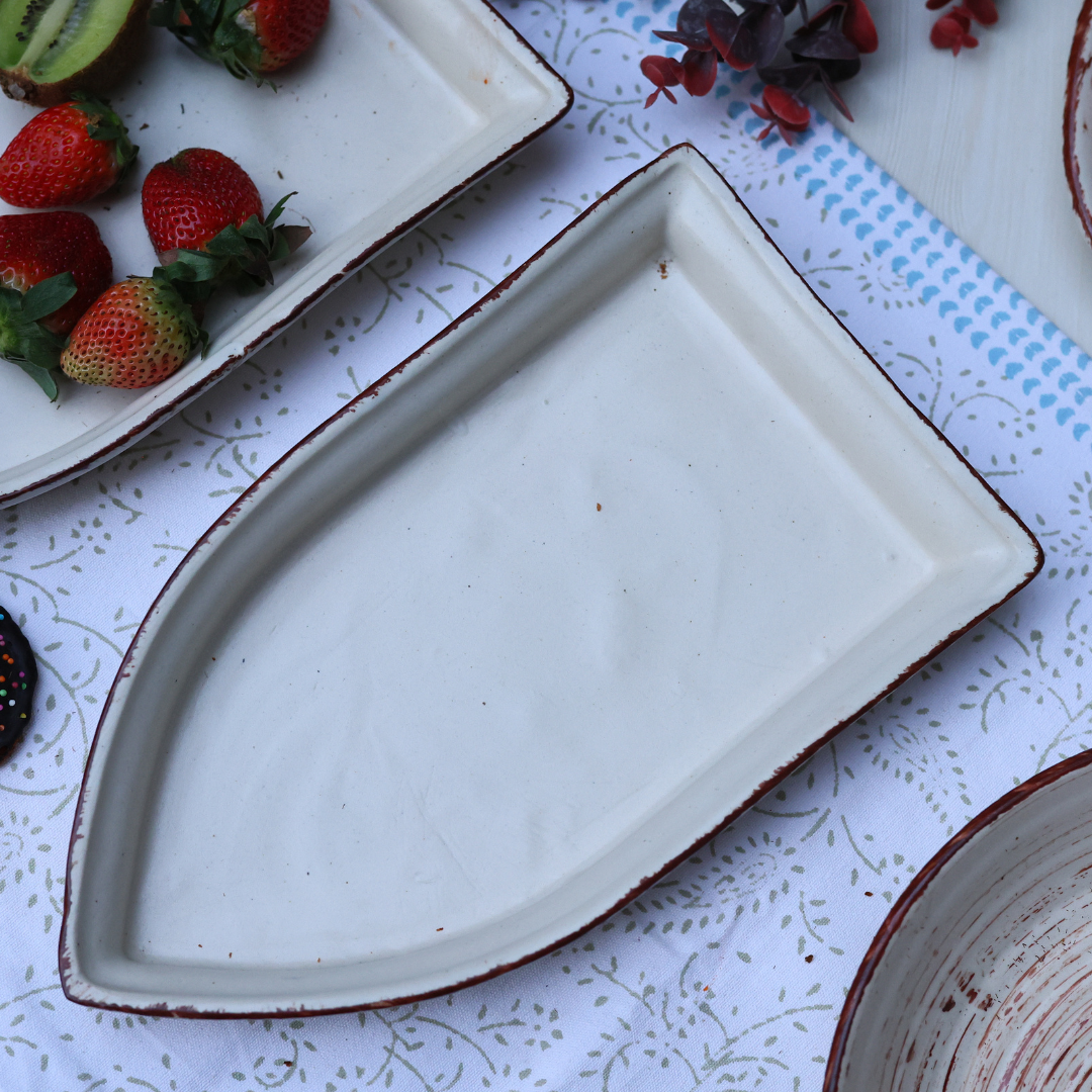 Dinnerware ceramic boat shaped platter 