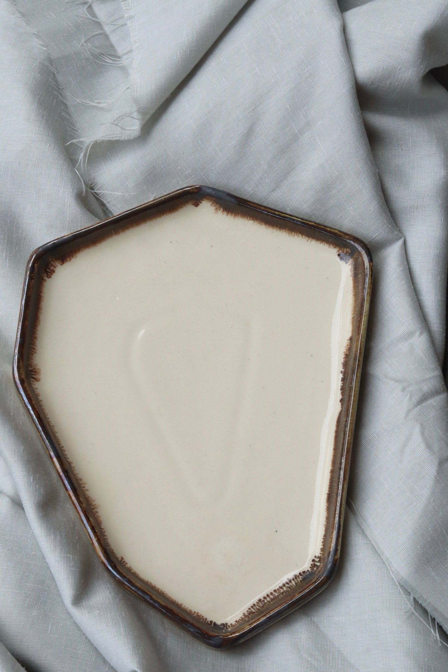 Ivory Platter with Rim