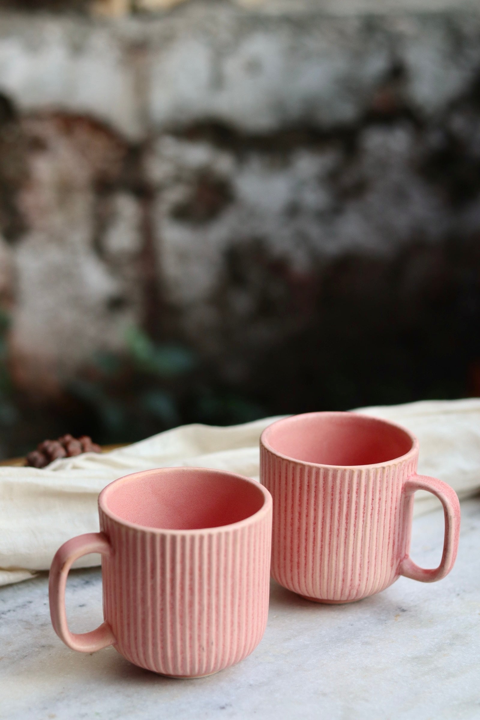 Ceramic lined pink coffee mugs 