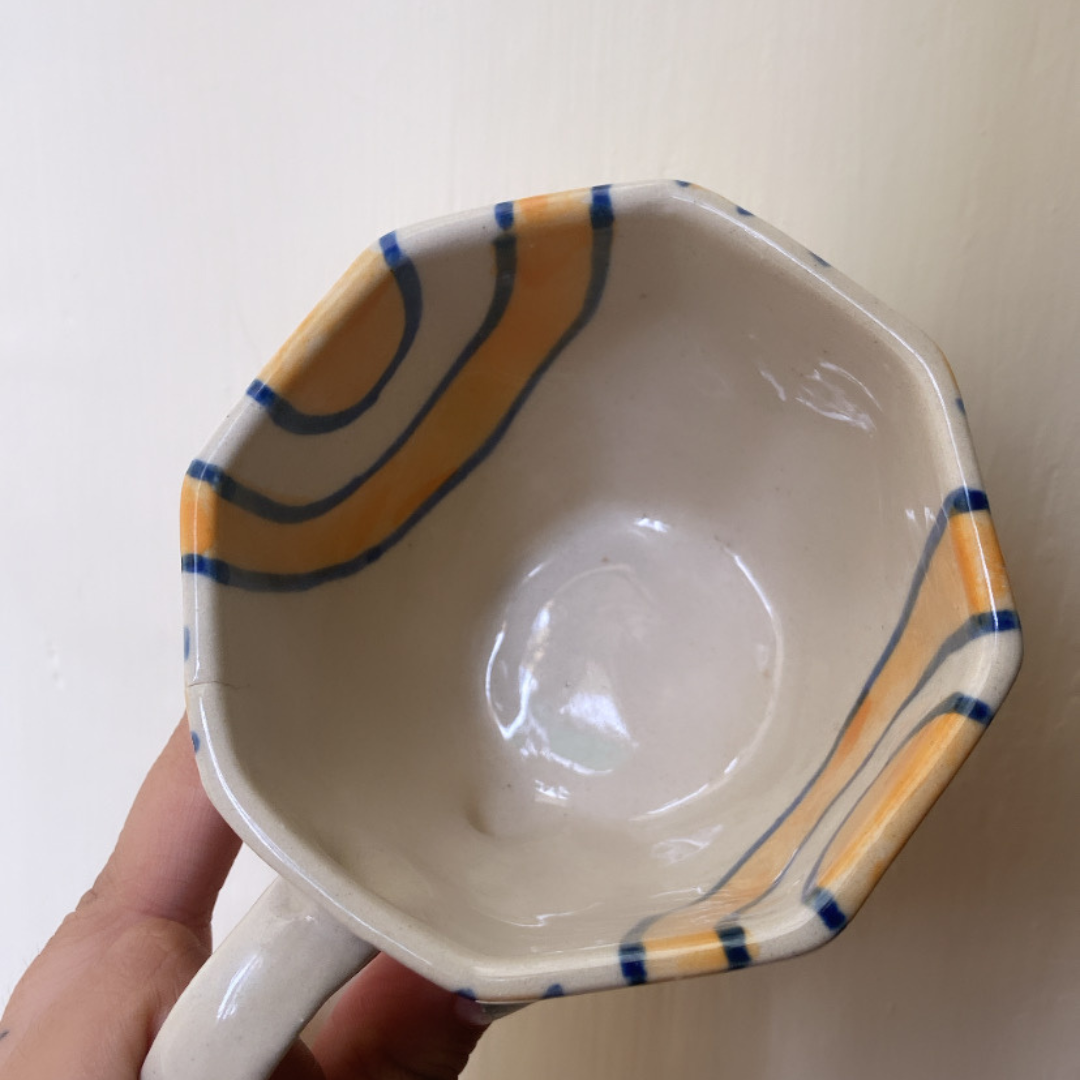 Mustard abstract mug 